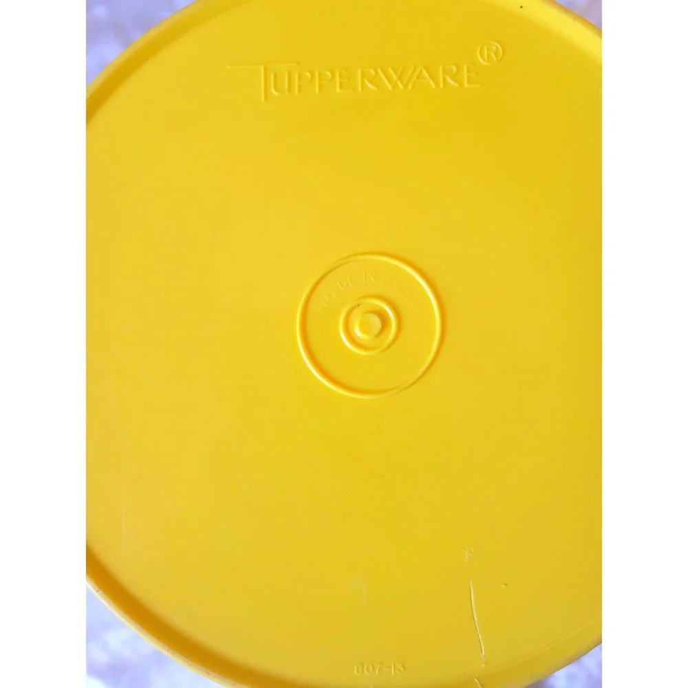 4 Vtg Tupperware Daffodil Sun Yellow Canister Set Sunburst Lids 805 807 809 811